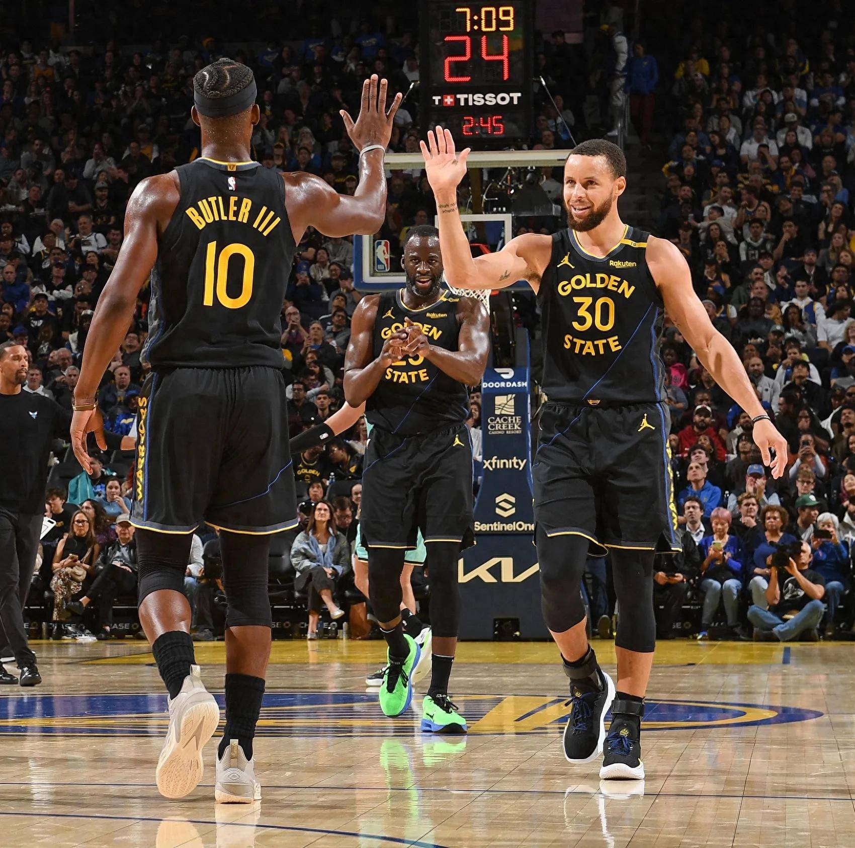 既回应外界 既回应外界