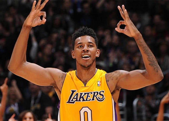 搭配较高牌 搭配较高牌