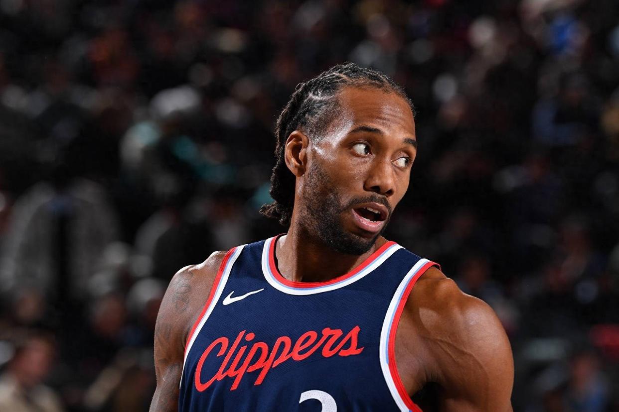 迫使海港在 迫使海港在